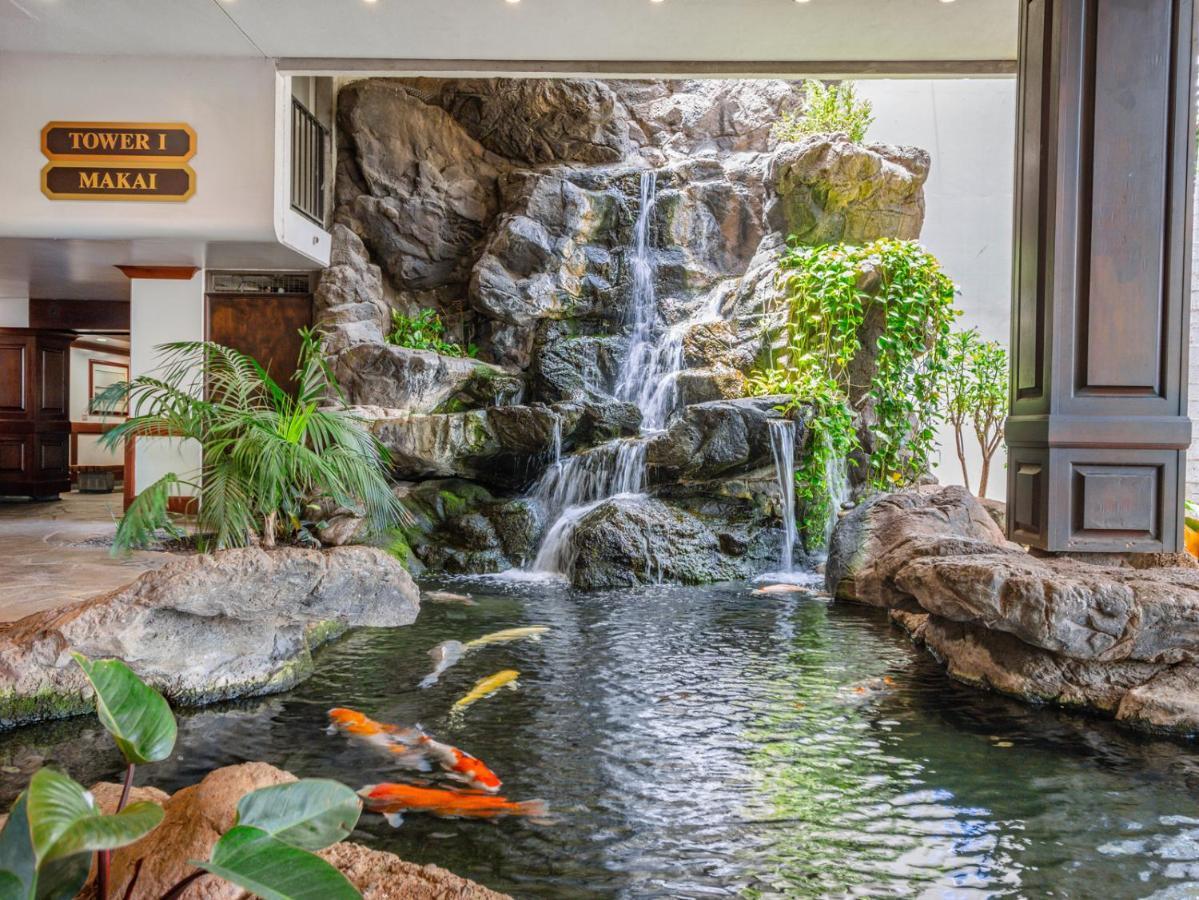 Aloha Vibes With Ocean Views, Near Beach & Parking! Honolulu Extérieur photo