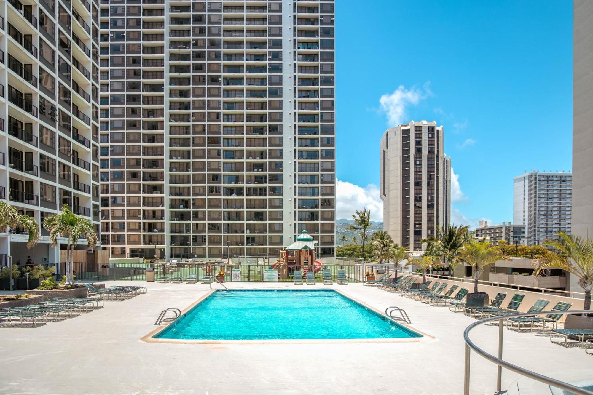 Aloha Vibes With Ocean Views, Near Beach & Parking! Honolulu Extérieur photo