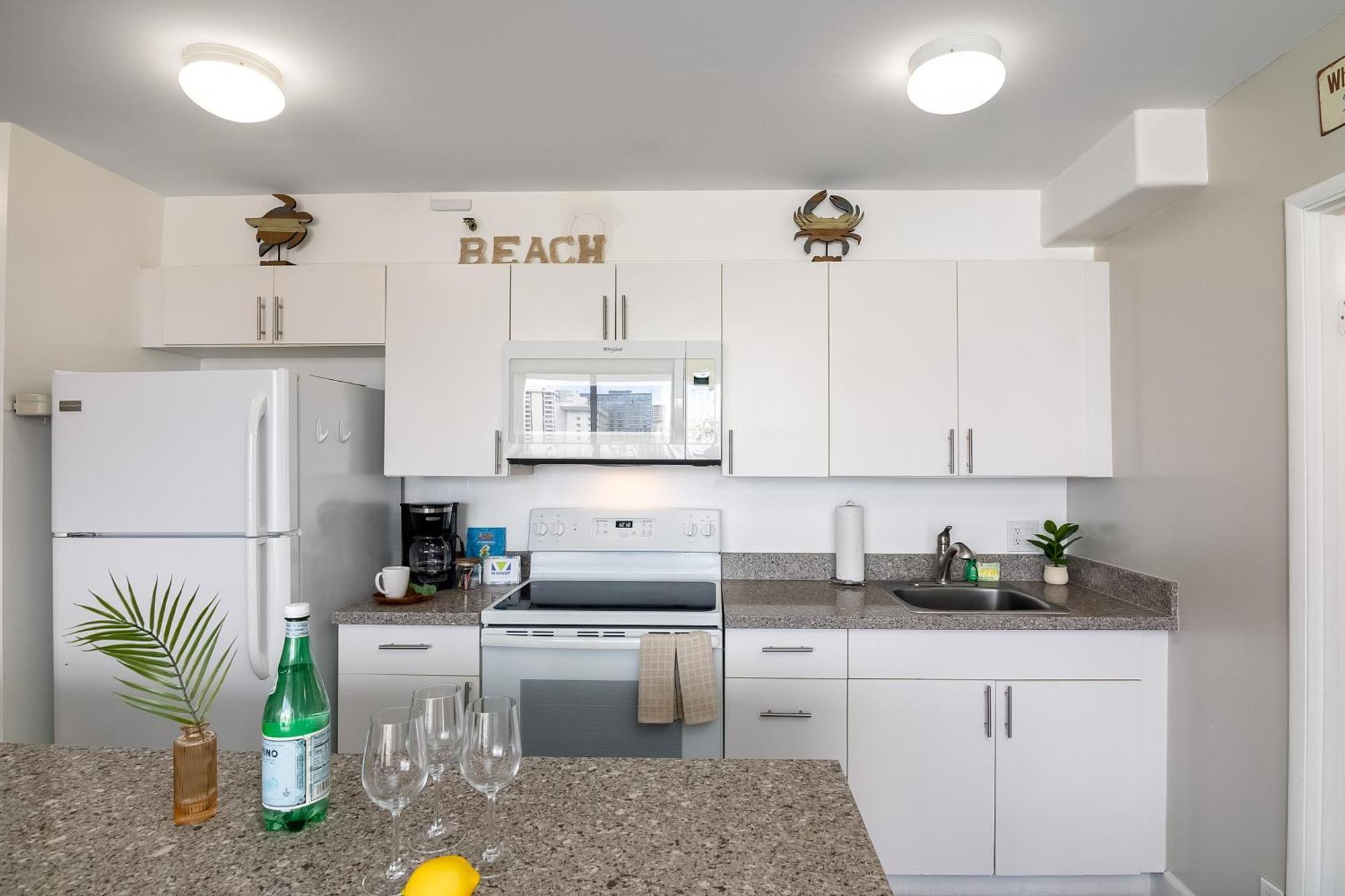 Aloha Vibes With Ocean Views, Near Beach & Parking! Honolulu Extérieur photo